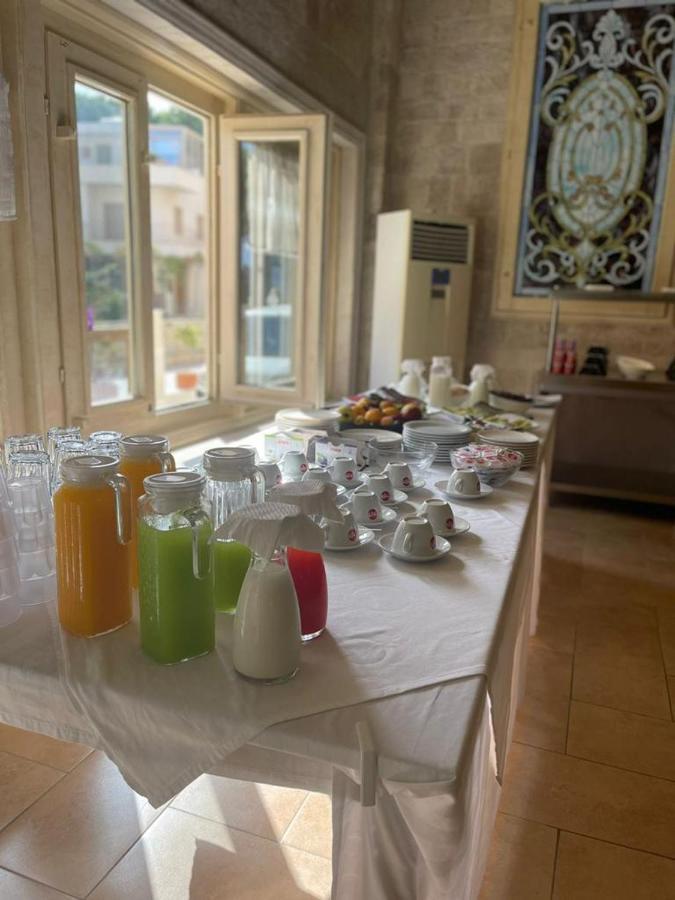 Royal Park Hotel Qerret Eksteriør billede